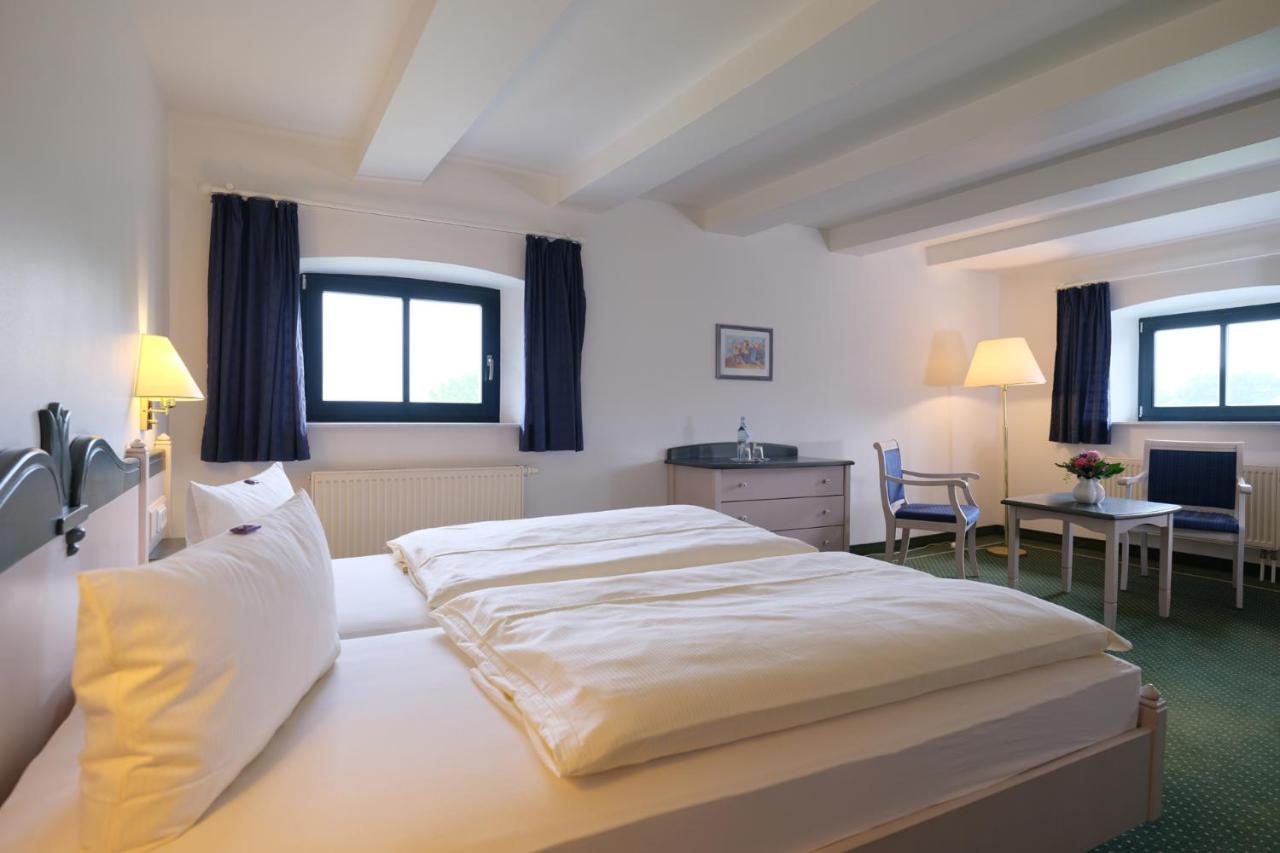 Gutshaus Redewisch Hotel & Restaurant Boltenhagen  Εξωτερικό φωτογραφία