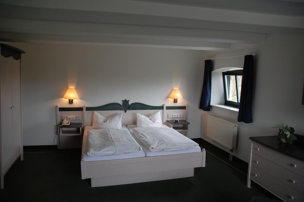 Gutshaus Redewisch Hotel & Restaurant Boltenhagen  Εξωτερικό φωτογραφία