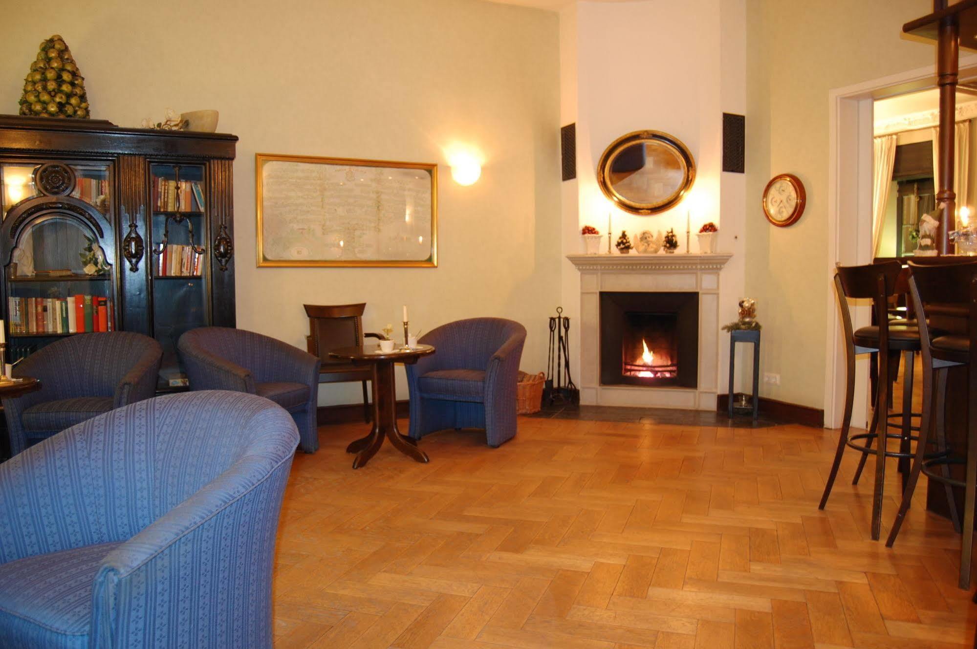 Gutshaus Redewisch Hotel & Restaurant Boltenhagen  Εξωτερικό φωτογραφία